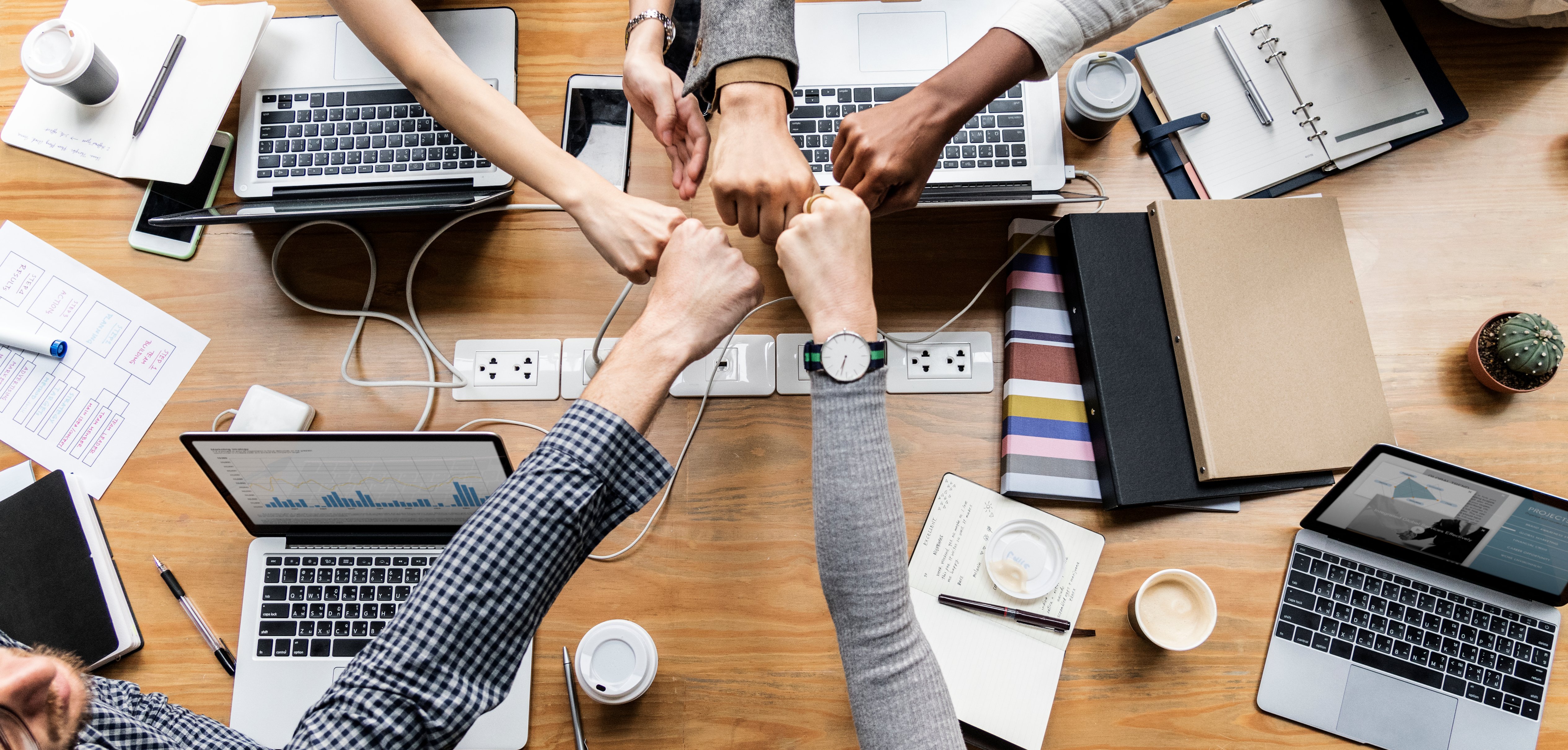 colleagues-giving-a-fist-bump